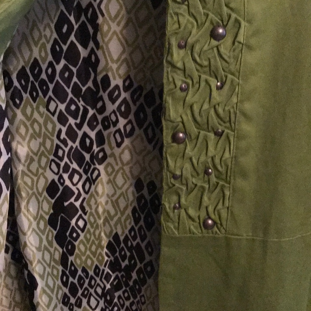 Jacket - Picture 3 of 4